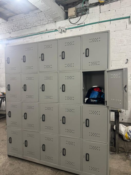 Torre-gavetera-metálica-para-droguería-en-colombia-organizador-de-medicamentos